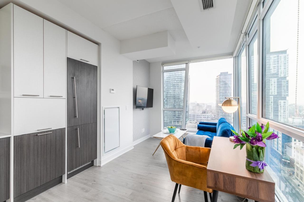 Luxury 2 Bedroom In The Heart Of Entertainment District W/ Cn Tower View Торонто Экстерьер фото