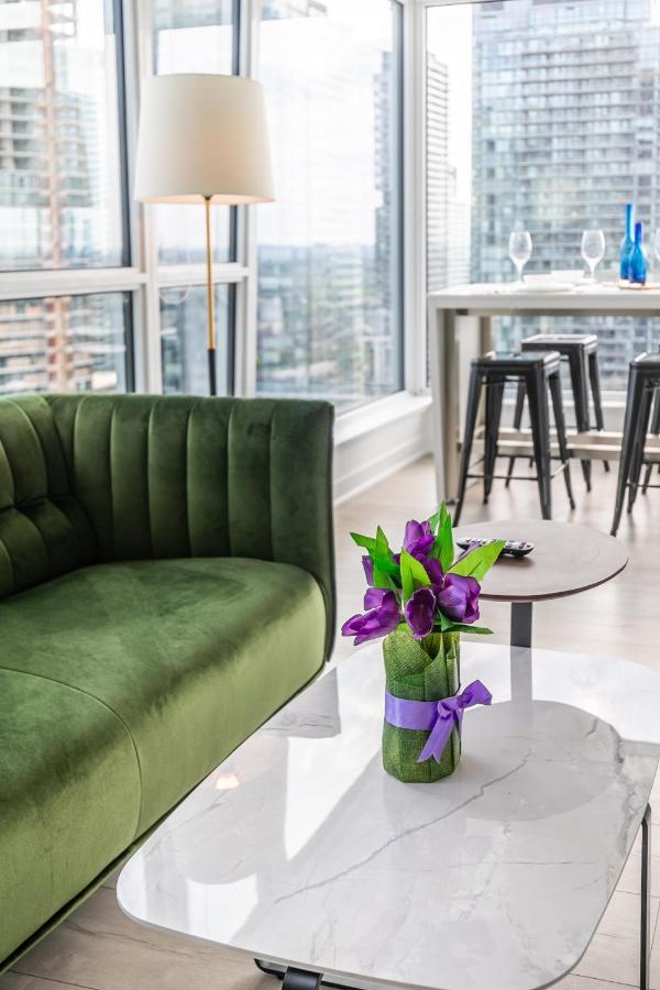 Luxury 2 Bedroom In The Heart Of Entertainment District W/ Cn Tower View Торонто Экстерьер фото