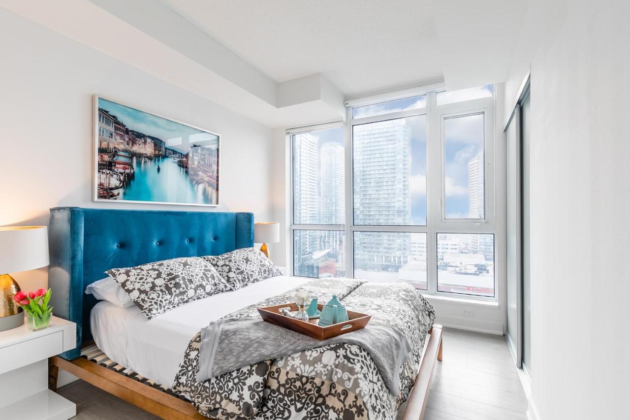 Luxury 2 Bedroom In The Heart Of Entertainment District W/ Cn Tower View Торонто Экстерьер фото
