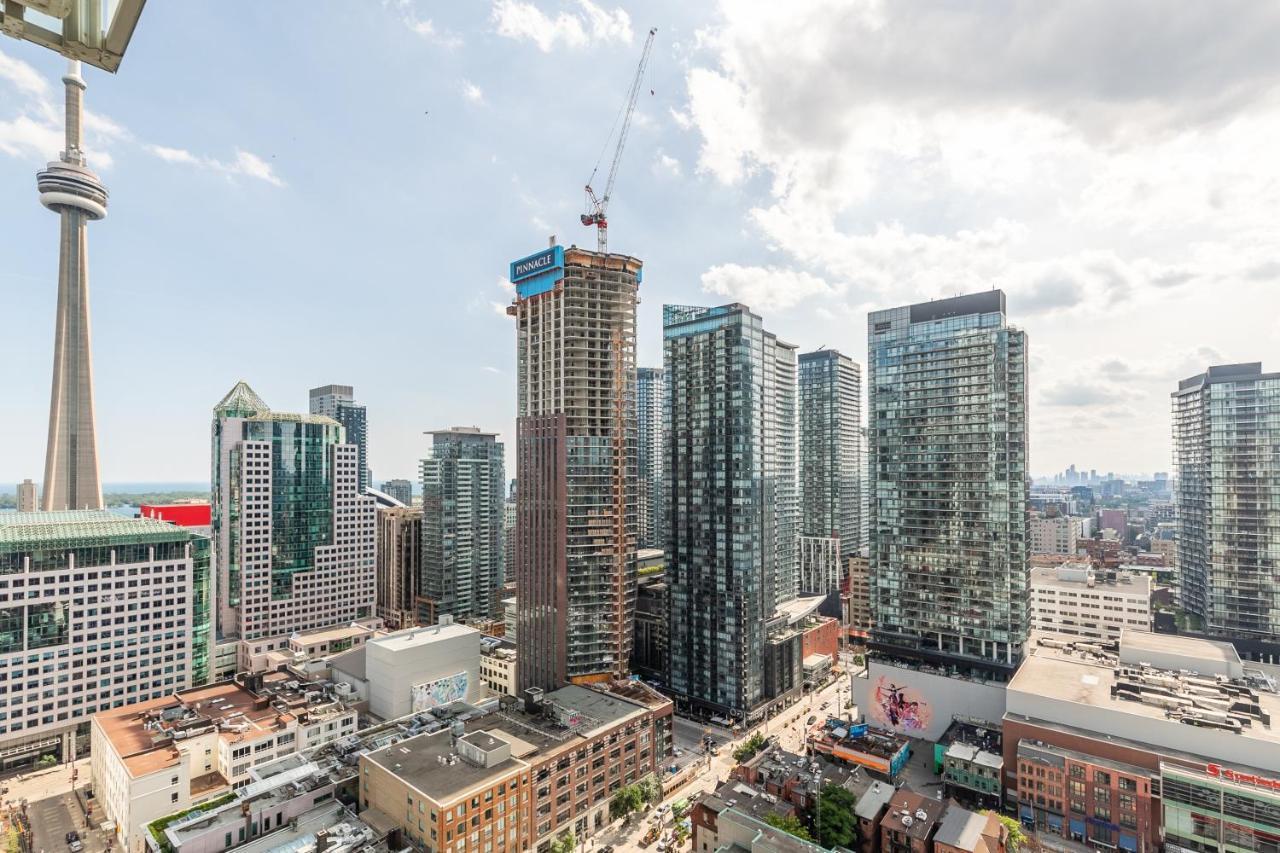 Luxury 2 Bedroom In The Heart Of Entertainment District W/ Cn Tower View Торонто Экстерьер фото